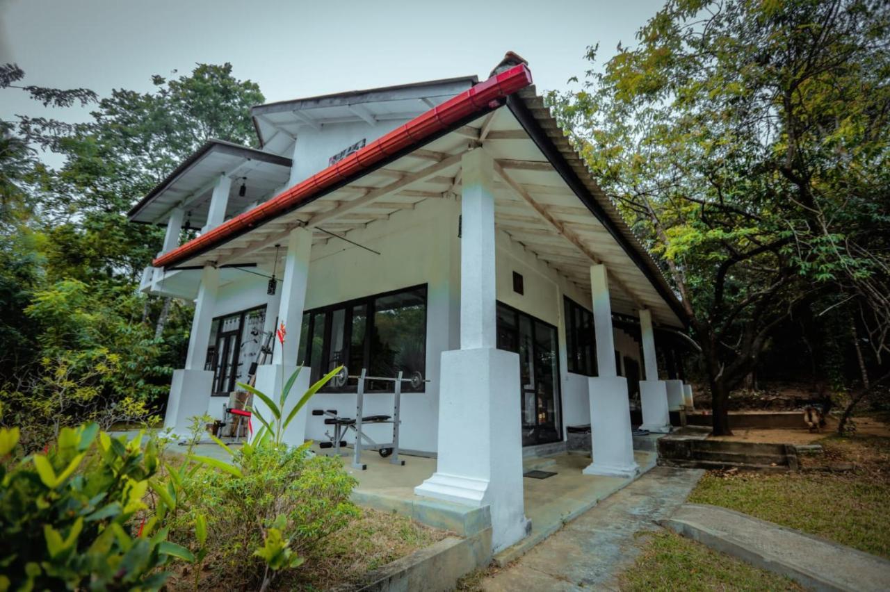 Hotel Sigiriya Kele Kültér fotó