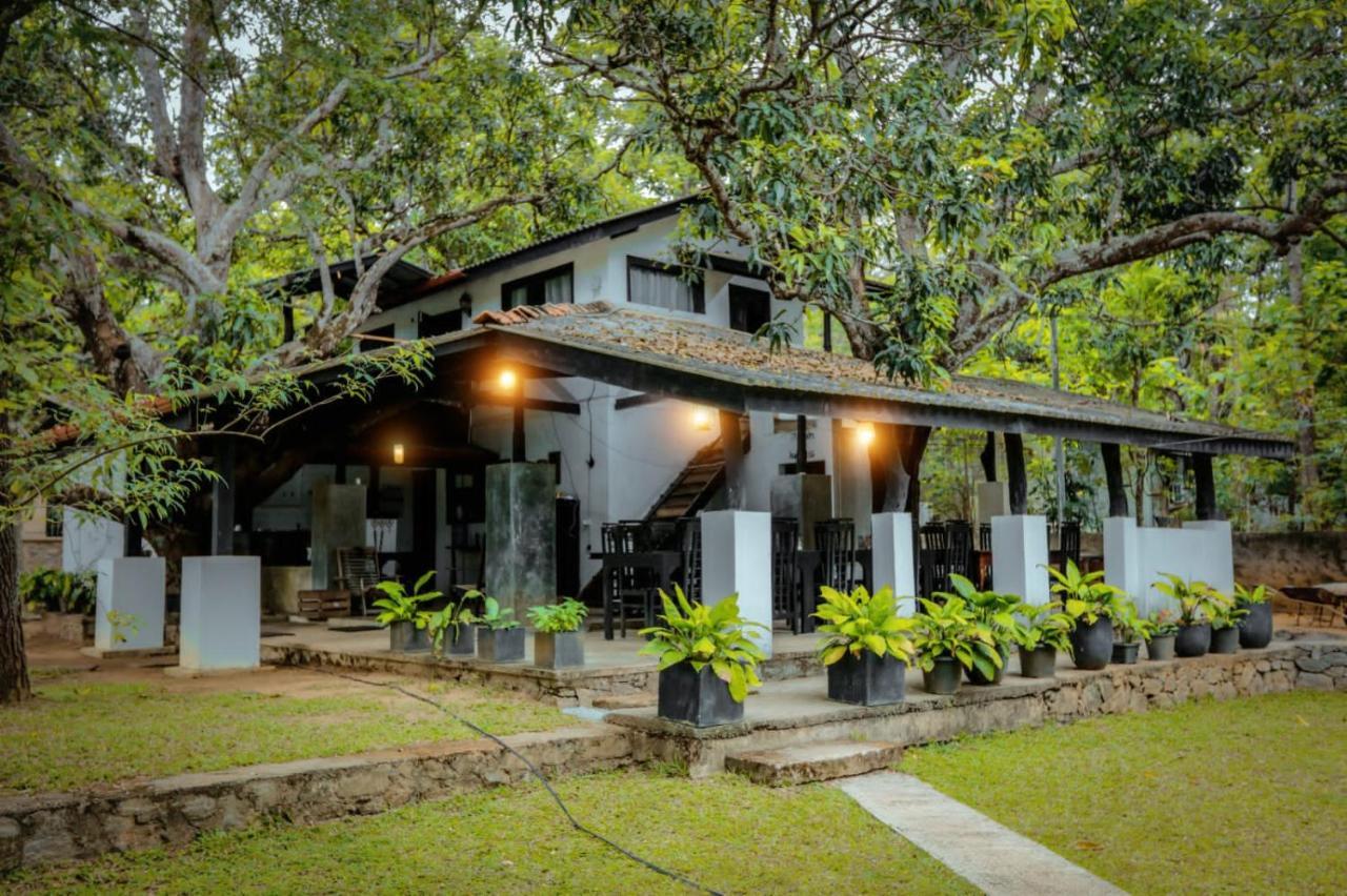 Hotel Sigiriya Kele Kültér fotó