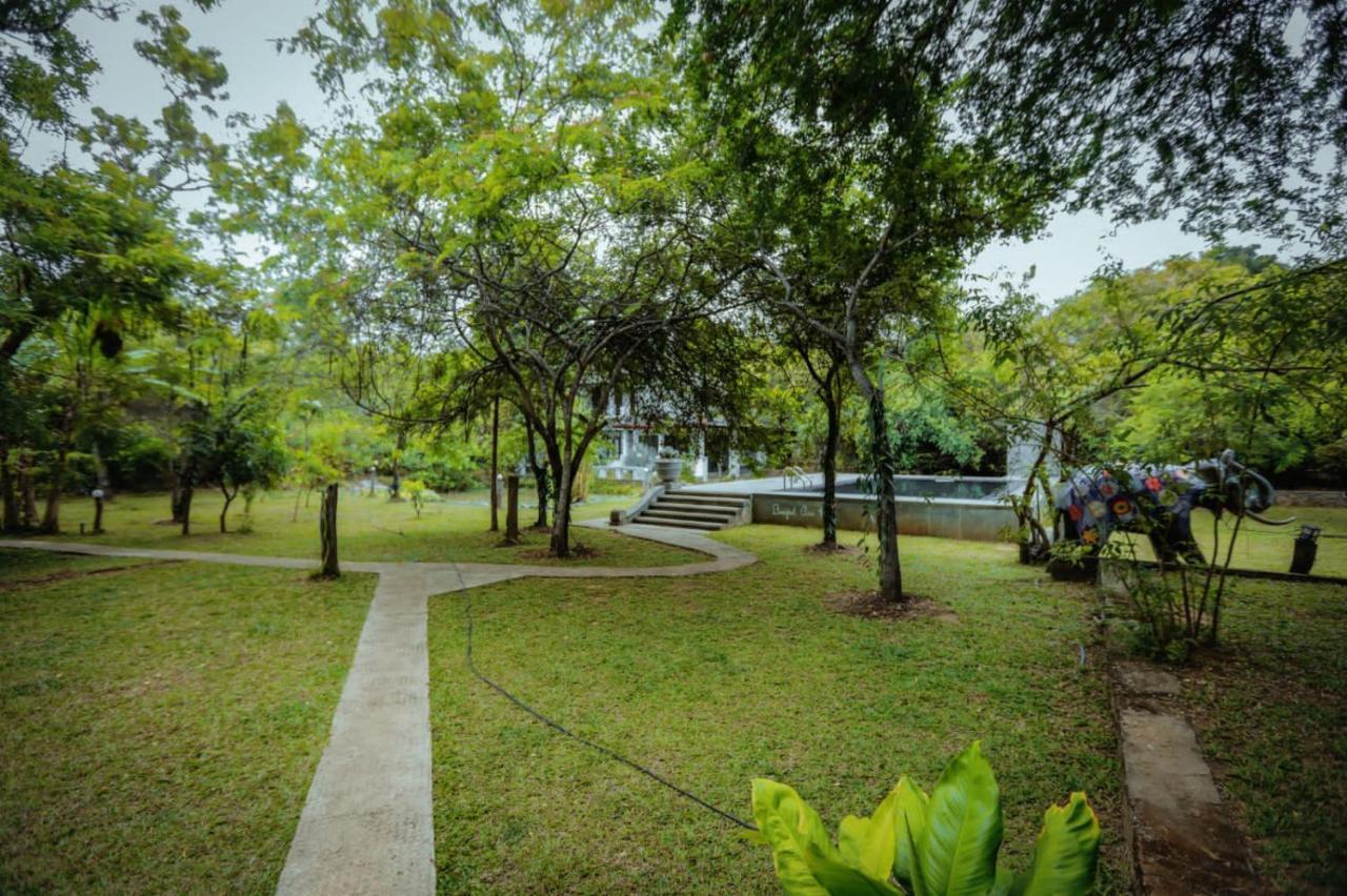 Hotel Sigiriya Kele Kültér fotó